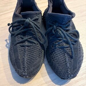 Yeezy boost 350 4y